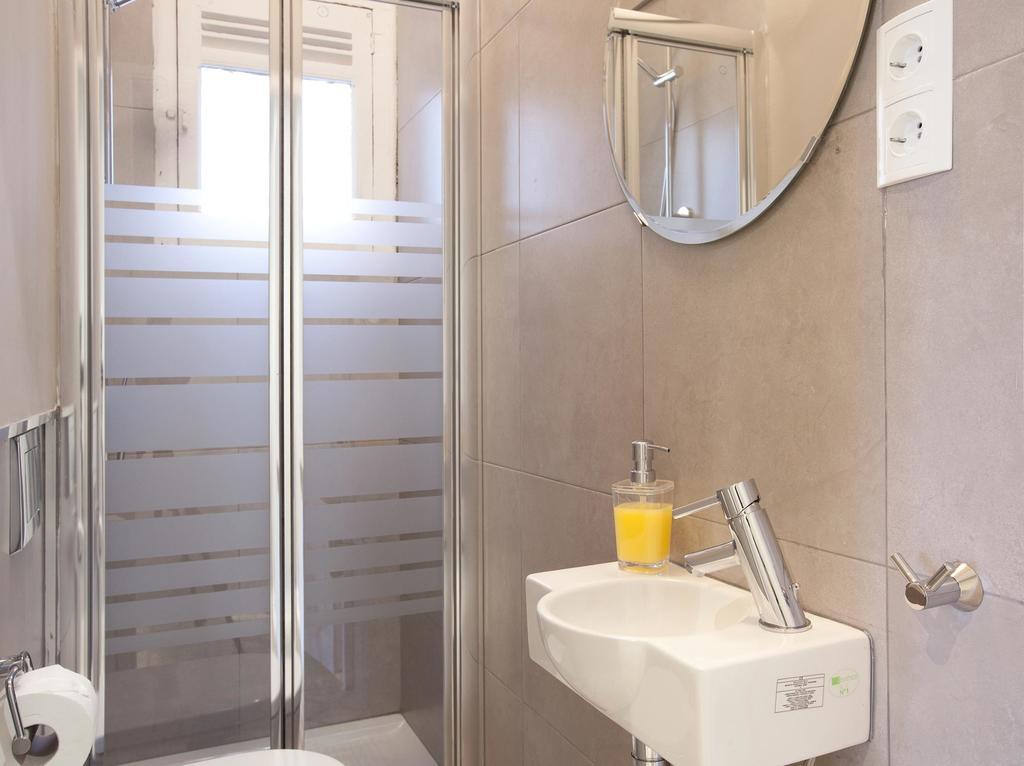 Enjoy Apartments Sofia Βαρκελώνη Δωμάτιο φωτογραφία