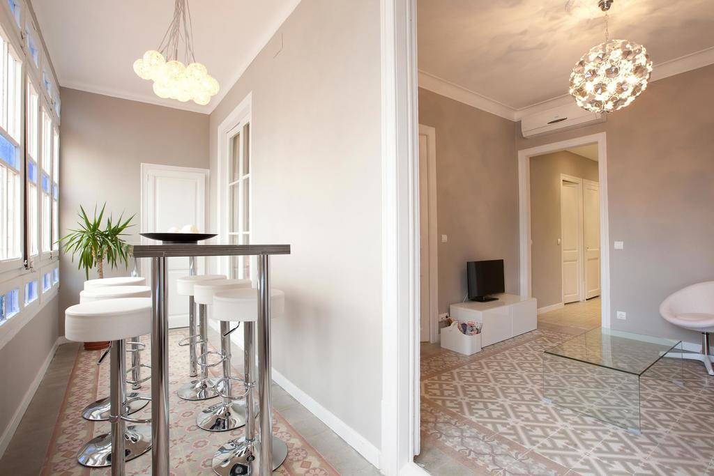 Enjoy Apartments Sofia Βαρκελώνη Δωμάτιο φωτογραφία