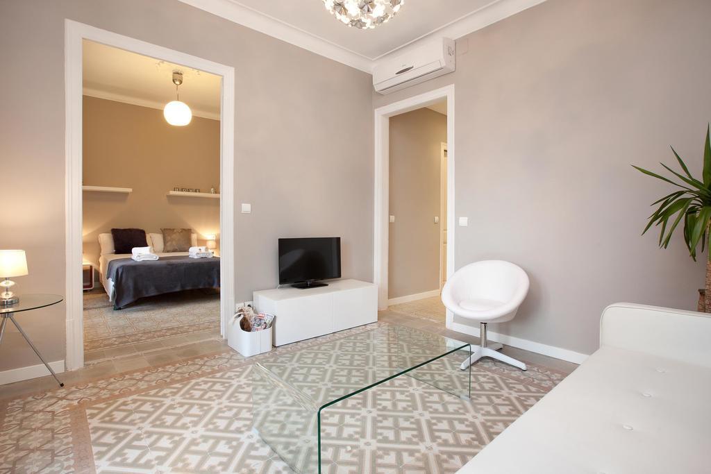 Enjoy Apartments Sofia Βαρκελώνη Δωμάτιο φωτογραφία