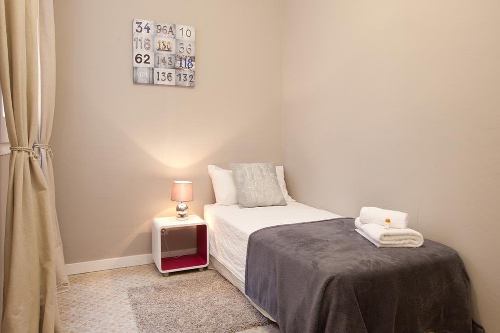 Enjoy Apartments Sofia Βαρκελώνη Δωμάτιο φωτογραφία