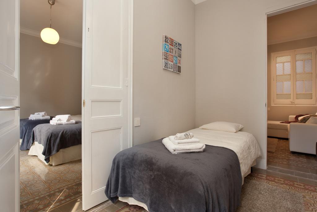 Enjoy Apartments Sofia Βαρκελώνη Δωμάτιο φωτογραφία