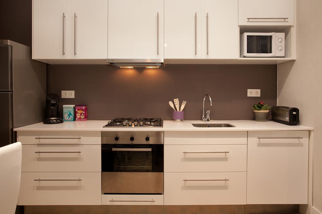 Enjoy Apartments Sofia Βαρκελώνη Δωμάτιο φωτογραφία